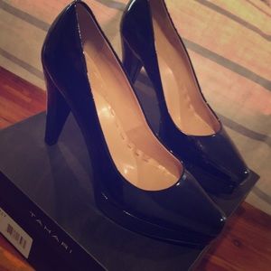 Patent leather pumps!